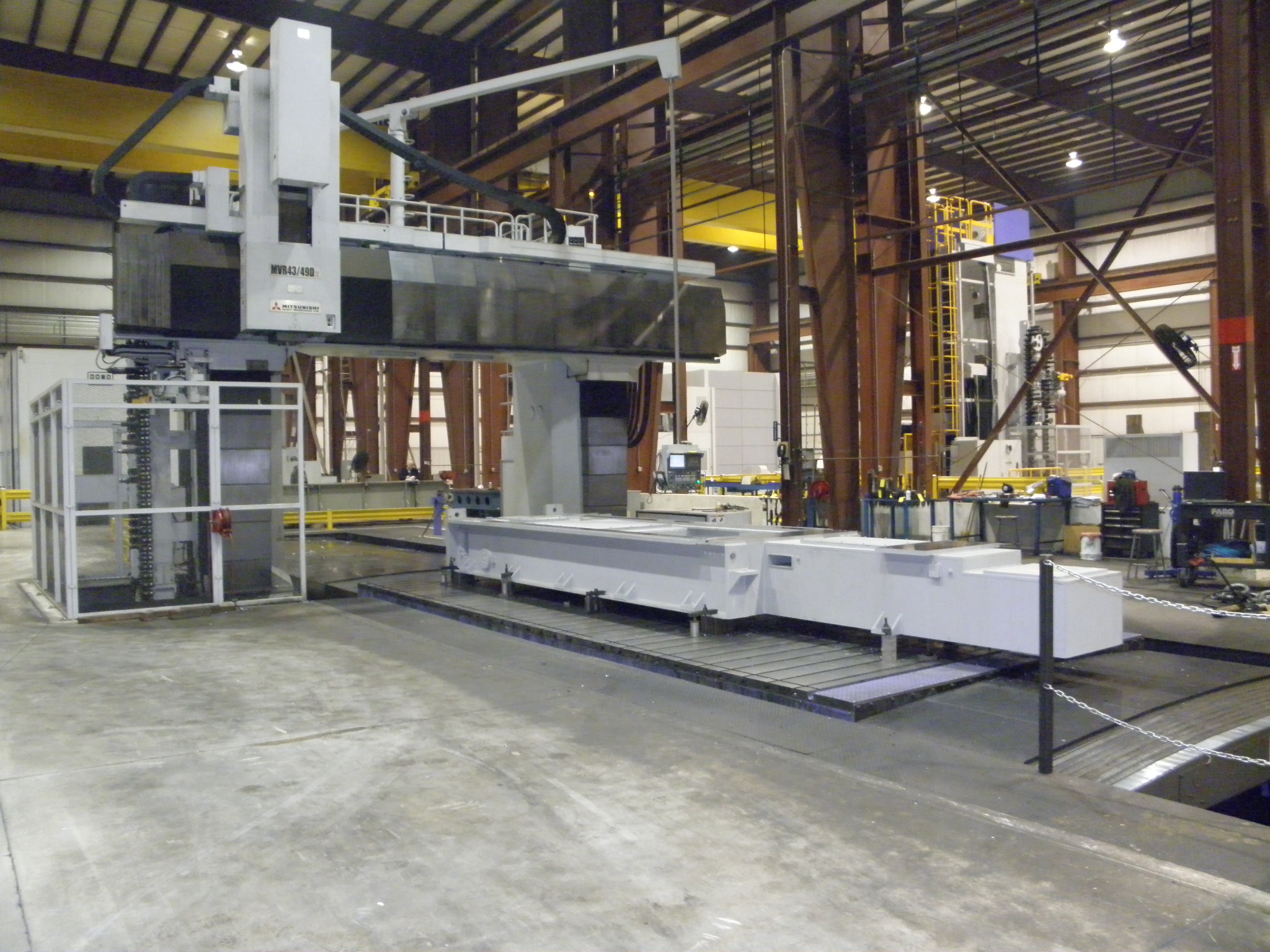 Large CNC Machining Equipment (Hor., Vert., Lathe)